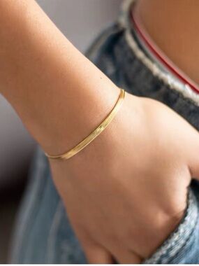 18K Gold Plated Herringbone Bracelet
